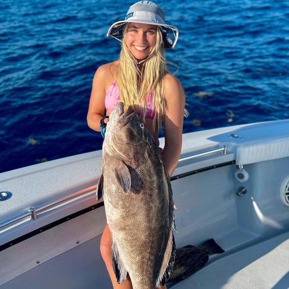 Island Bum Bora Fishing Hat - Picture 2 of 7